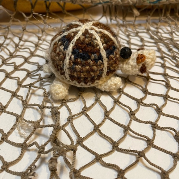 Crochet Cream & Blue Lava Bead Essential Oil Diffuser Gopher Turtle Ornament SK - Picture 3 of 7